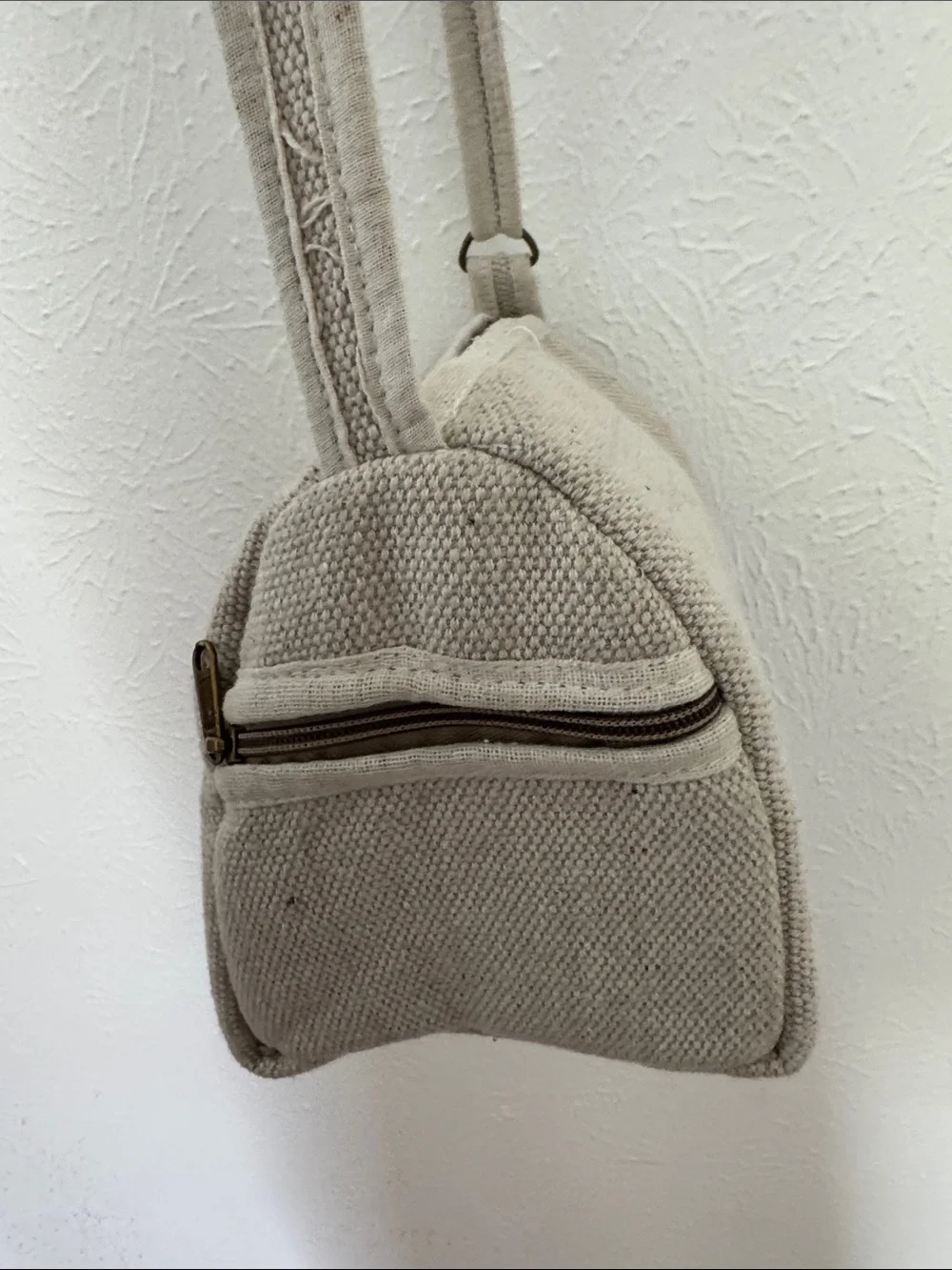 Hemp Canvas Crossbody Bag in Natural
